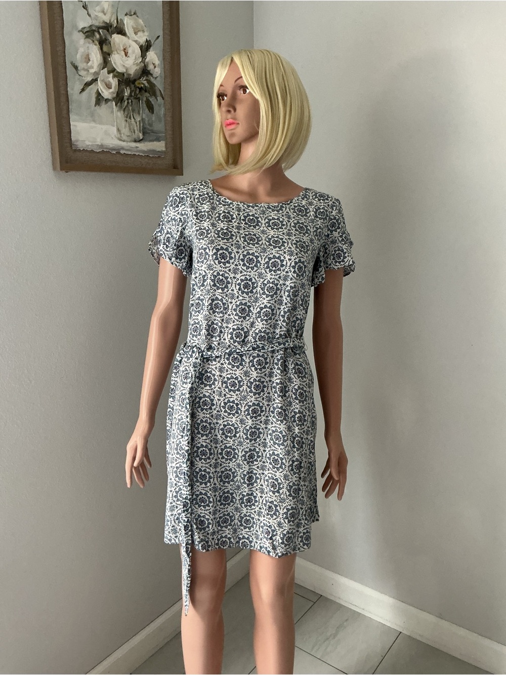 LOFT Blue Floral-Pattern Tie-Waist Short Sleeve Dress
